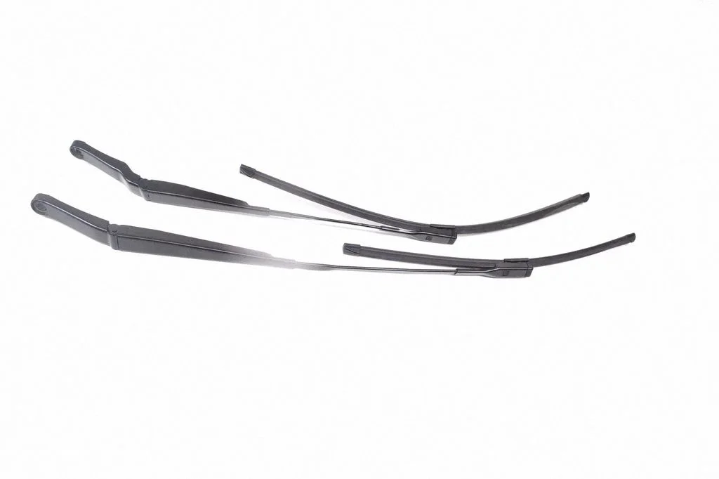 Priekšējā stikla tīrītājs 80C955408