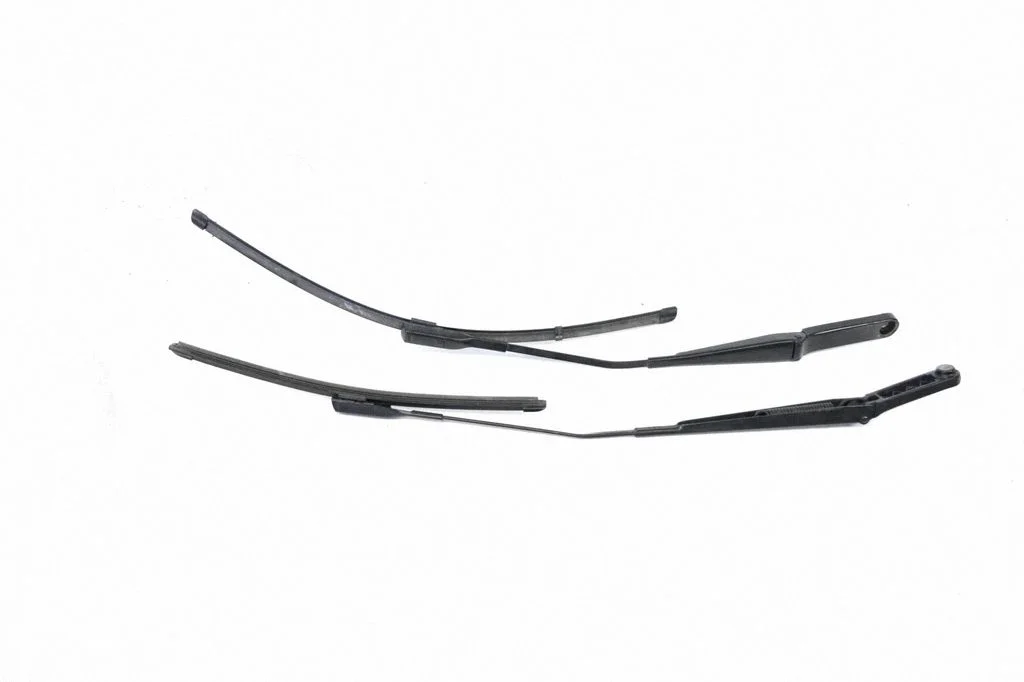 Priekšējā stikla tīrītājs 8X2955407