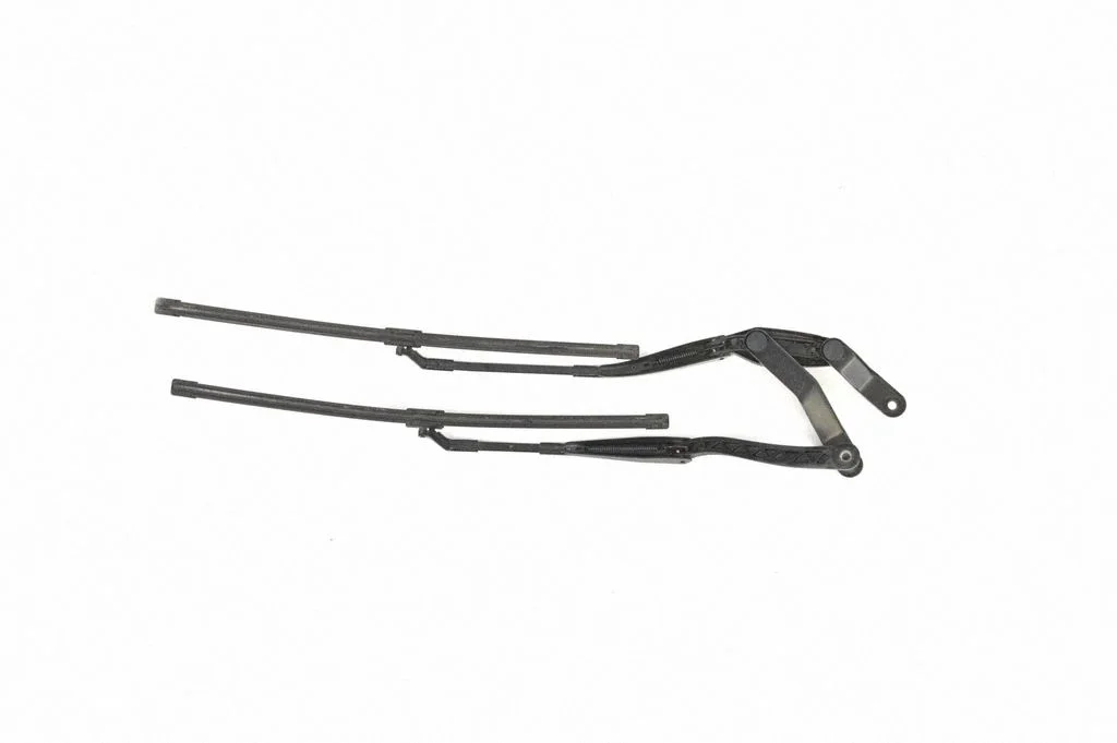 Priekšējā stikla tīrītājs A2188200344