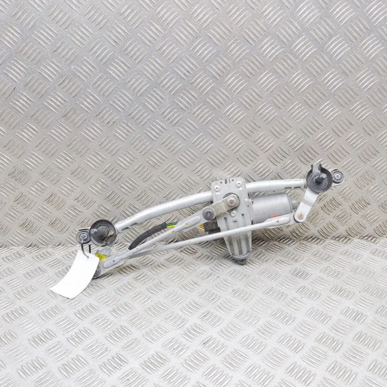 Front wiper linkage and motor 0198230106