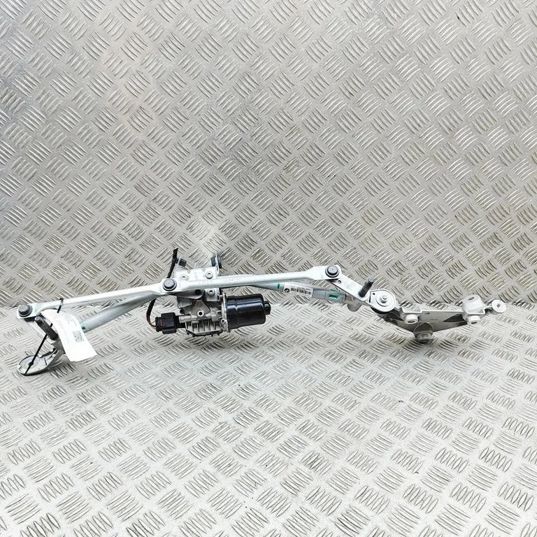 Front wiper linkage and motor – BMW X5M G05 F95 (2019-)
