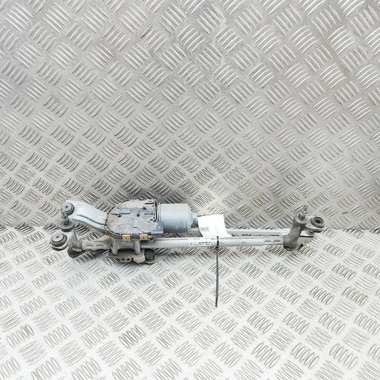 Mechanizm wycieraczek z silniczkiem 5G2955119A