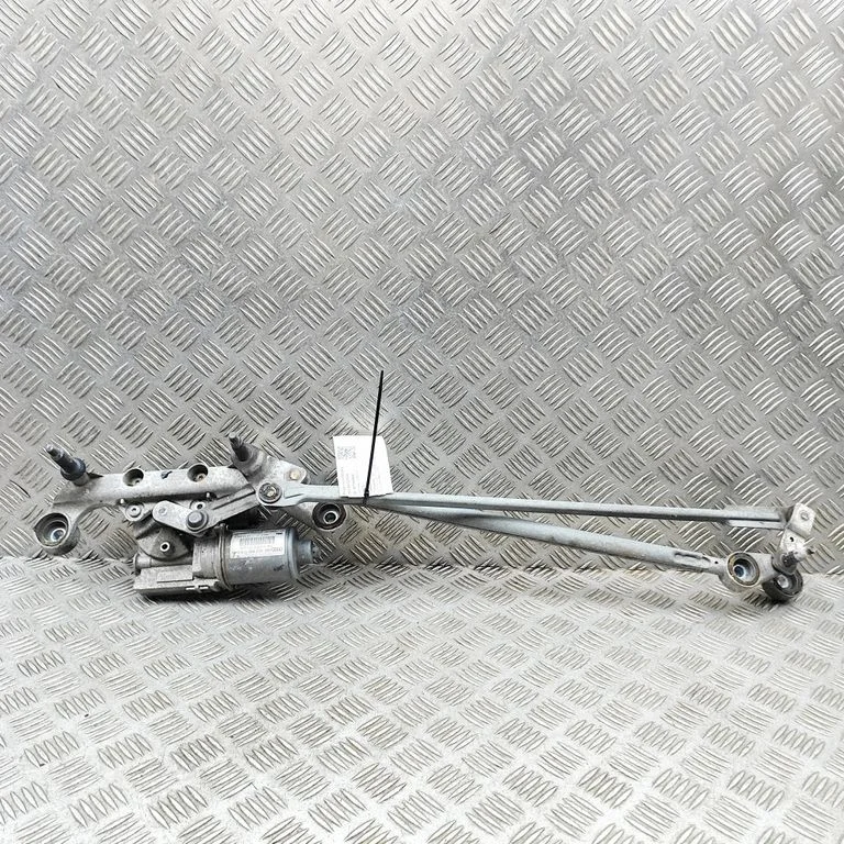 Front wiper linkage and motor 4L2910113