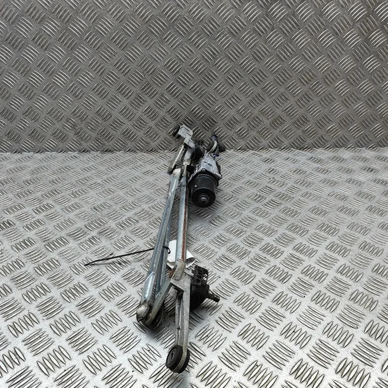 Front wiper linkage and motor 288004JA0A