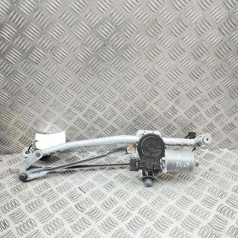Mechanizm wycieraczek z silniczkiem 98100P1000