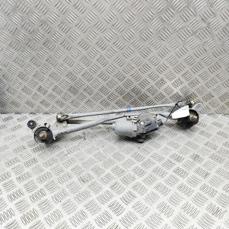 Mechanizm wycieraczek z silniczkiem 8515030750
