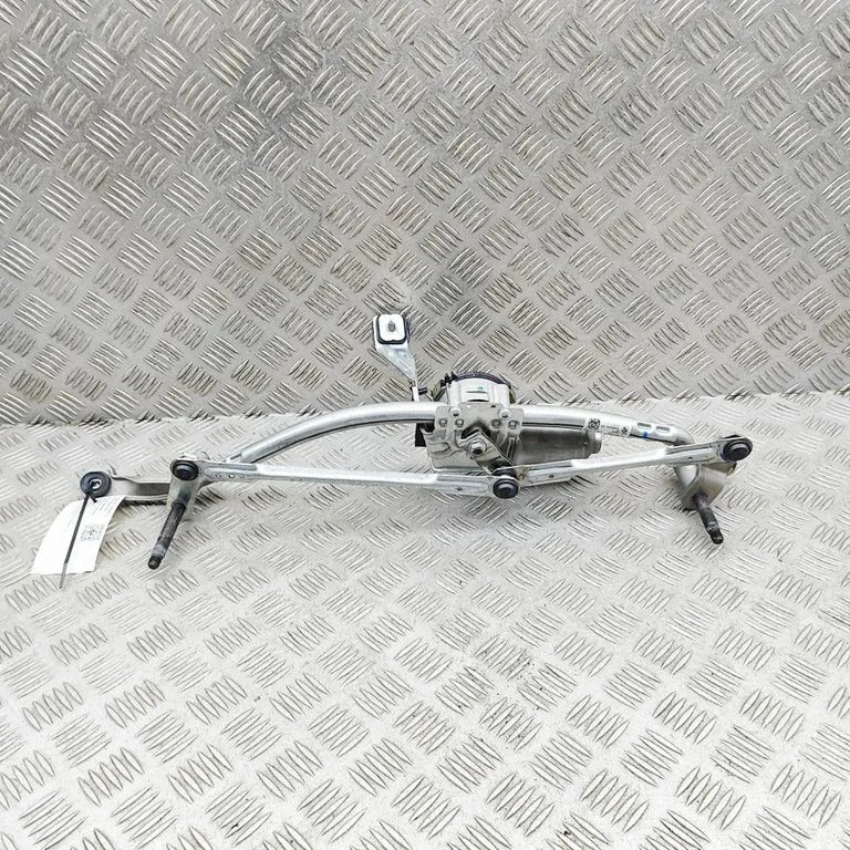 Front wiper linkage and motor 339702203K