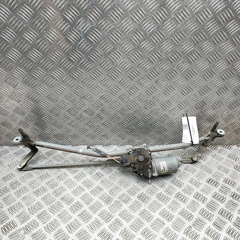 Front wiper linkage and motor 8200734792
