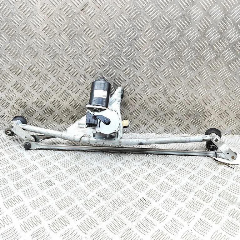Mechanizm wycieraczek z silniczkiem GJA8950AF