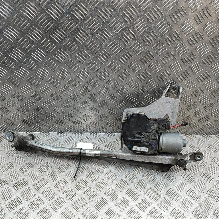 Front wiper linkage and motor – Audi Q7 4M (2015-)