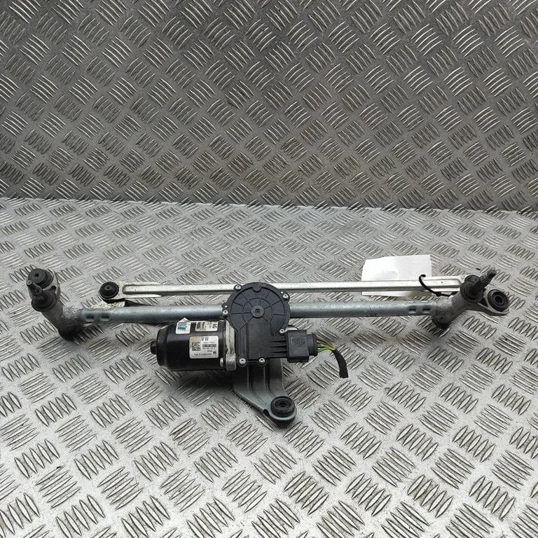 Mechanizm wycieraczek z silniczkiem 2GB955113A