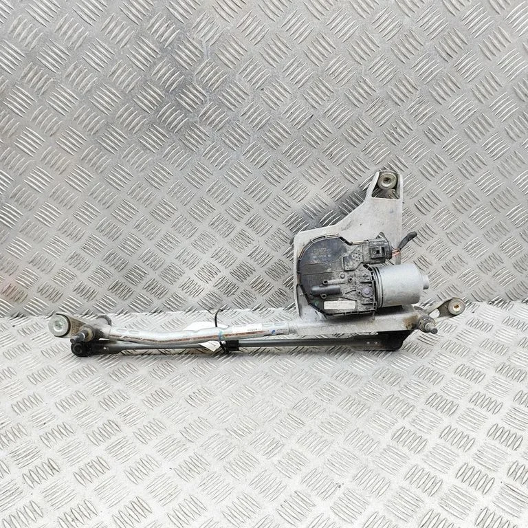 Front wiper linkage and motor – Audi Q7 4M (2015-)