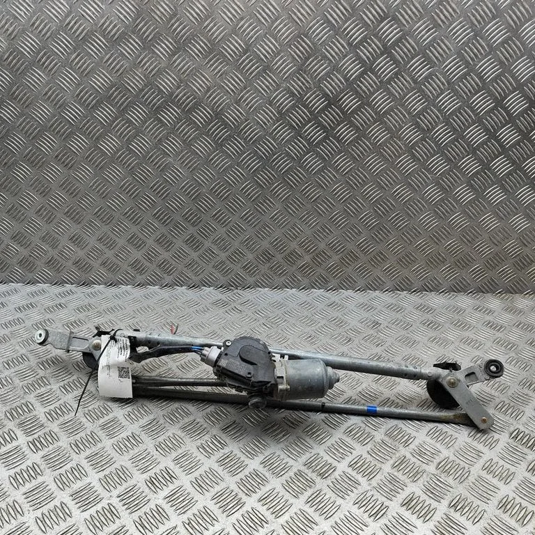 Front wiper linkage and motor 1593002631
