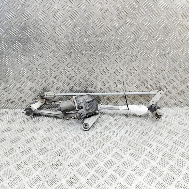 Front wiper linkage and motor – Audi TT TTS RS Mk3 8S (2014-)