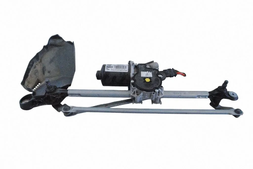 Front wiper linkage and motor – BMW Series 4 M4 F82 F83 (2014-2020)