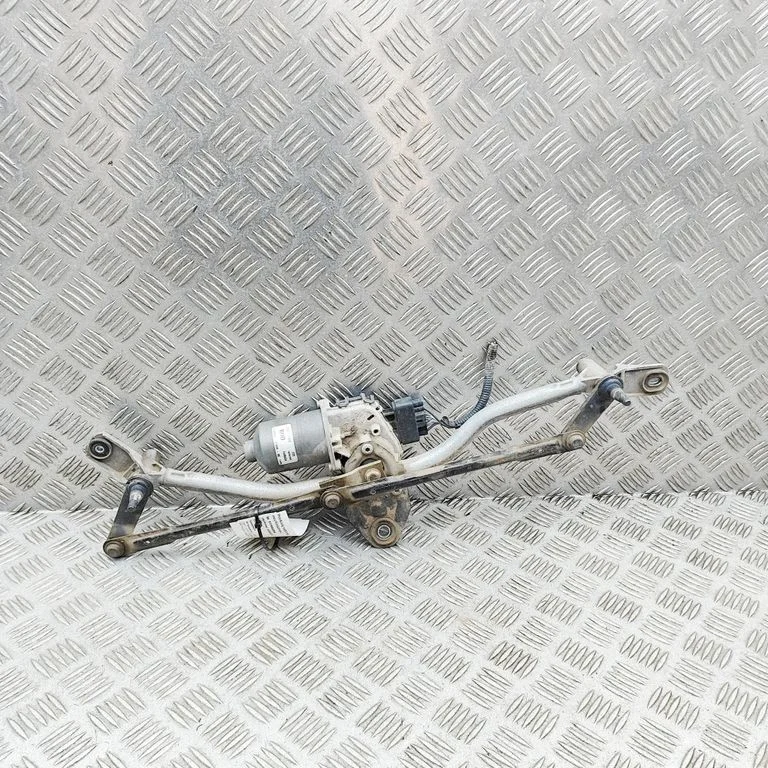 Mechanizm wycieraczek z silniczkiem 0390243239