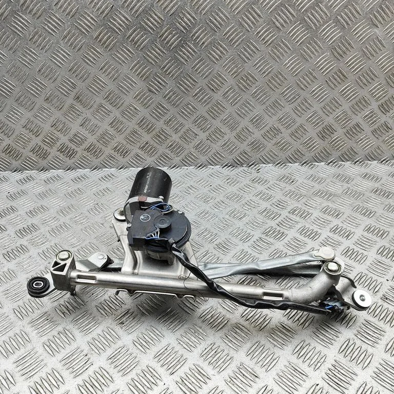 Front wiper linkage and motor 69770800