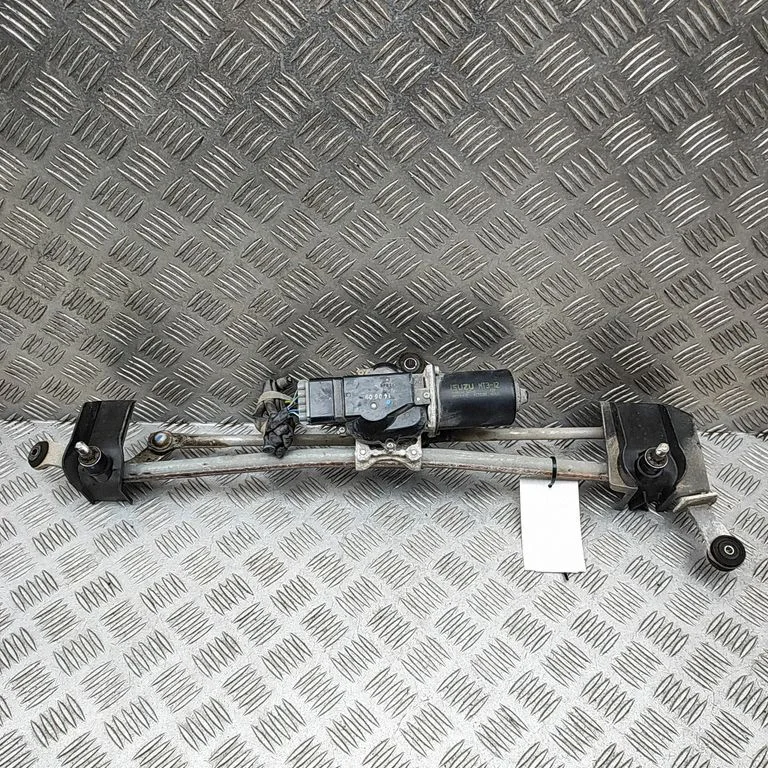 Tīrītāju mehānisma komplekts 8981425070