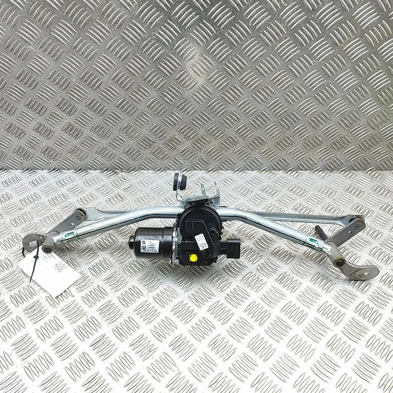 Mechanizm wycieraczek z silniczkiem – BMW XM (2022-)