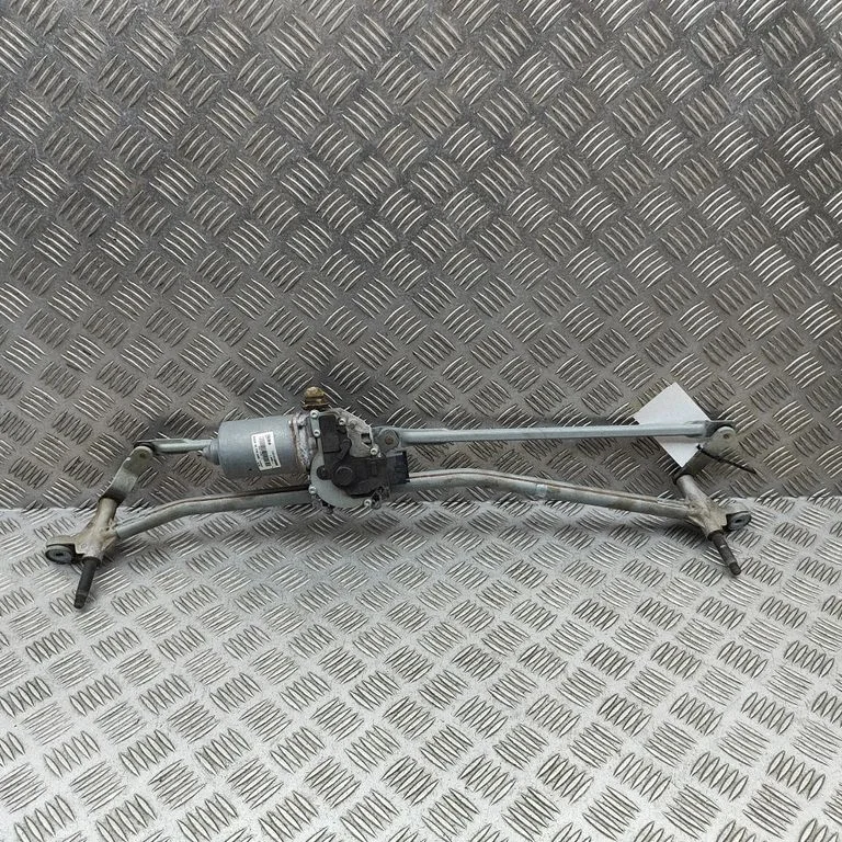 Front wiper linkage and motor – Renault Master III (2010-2024)