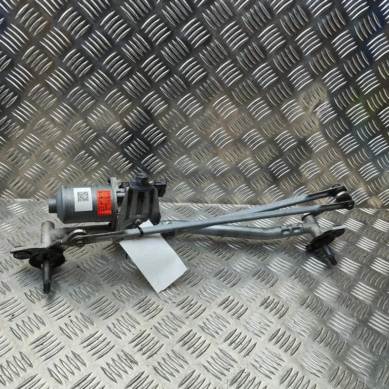 Front wiper linkage and motor 98100P1900