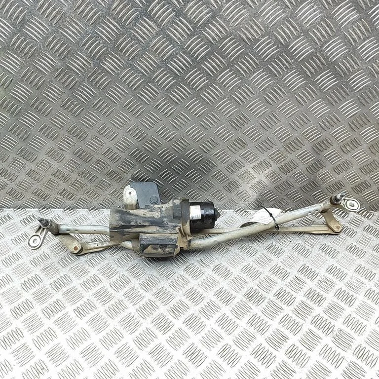 Front wiper linkage and motor – Fiat Ducato (2014-)