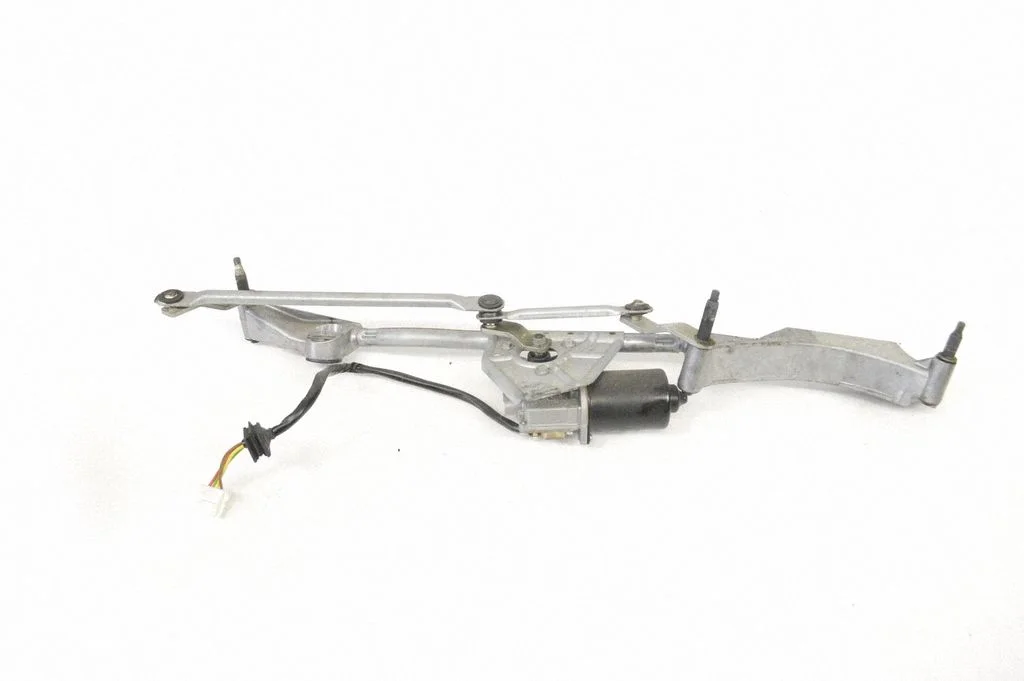 Front wiper linkage and motor A2038204542