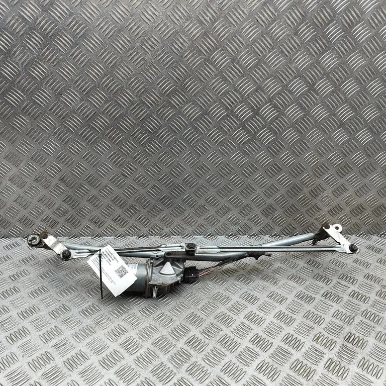 Front wiper linkage and motor – Renault Master III (2010-2024)