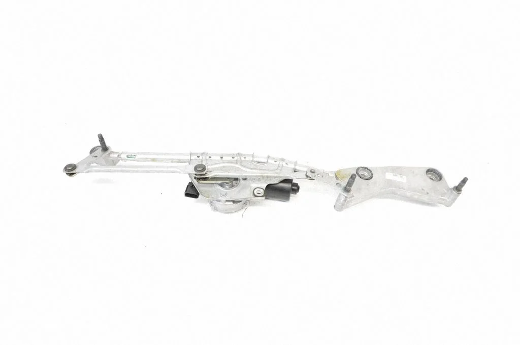 Front wiper linkage and motor – Mercedes-Benz ML-Class W166 (2012-2017)