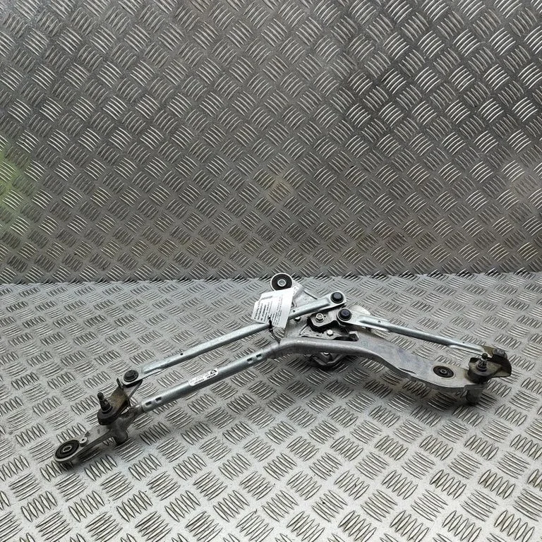 Mechanizm wycieraczek z silniczkiem A8060061
