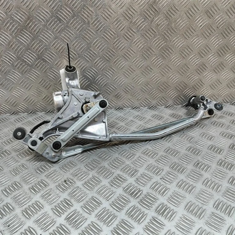 Front wiper linkage and motor 4K2955119 – Audi RS Q8 (2019-)