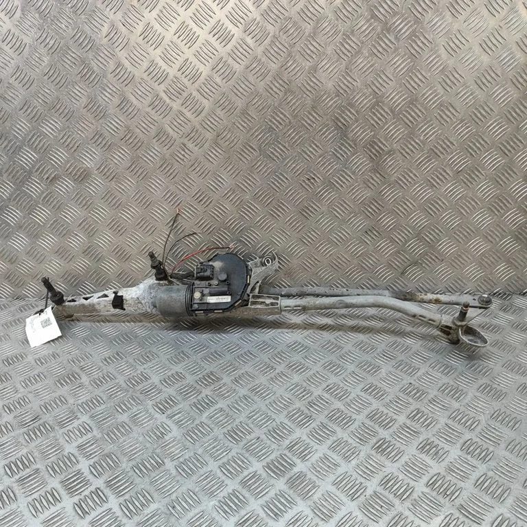 Front wiper linkage and motor 1397220667