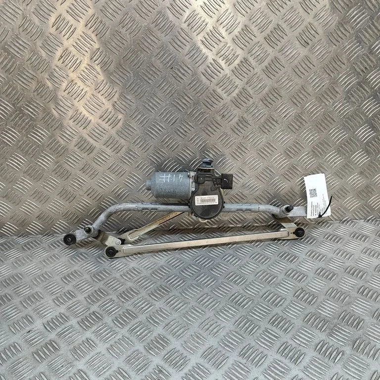 Front wiper linkage and motor 0390243557