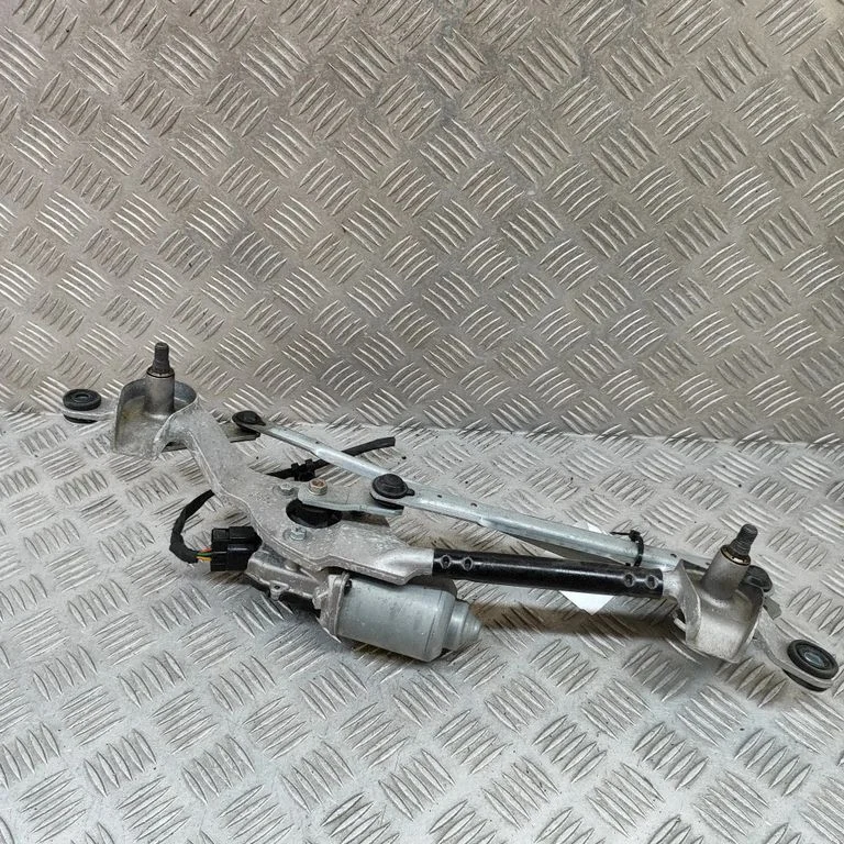 Mechanizm wycieraczek z silniczkiem – Hyundai Kona I (2017-2023)