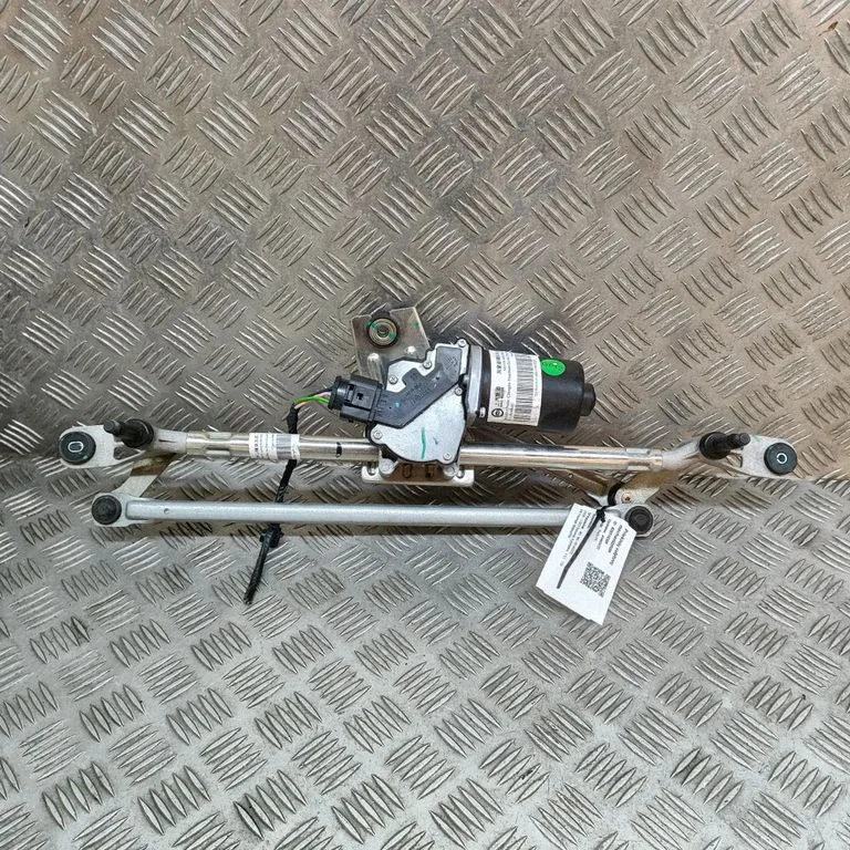 Front wiper linkage and motor 10513076 – MG EHS (2020-)