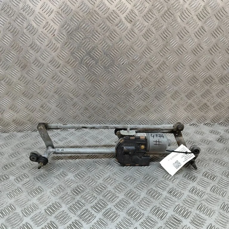 Front wiper linkage and motor – Volkswagen Scirocco (2008-2016)