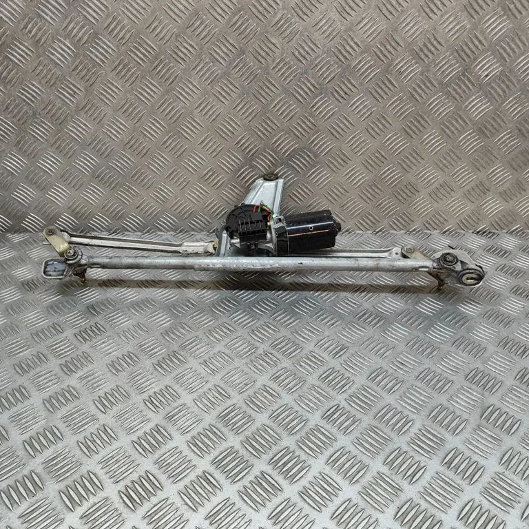 Front wiper linkage and motor 99762823501