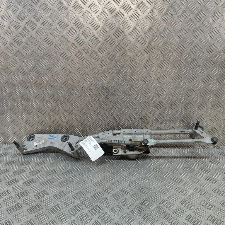 Front wiper linkage and motor – Mercedes-Benz GLS-Class X166 (2015-2019)