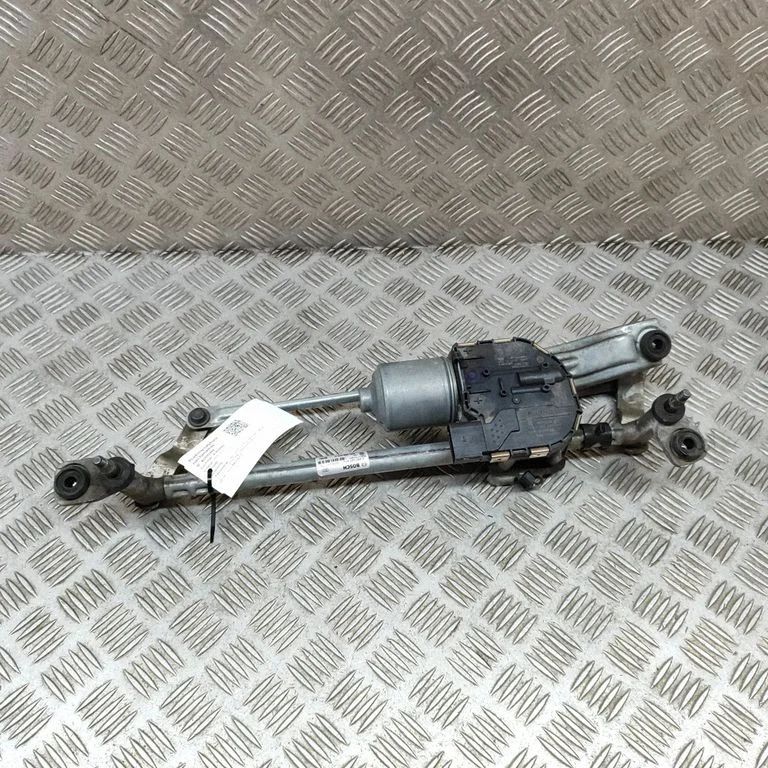 Front wiper linkage and motor – Volkswagen e-Golf (2014-)