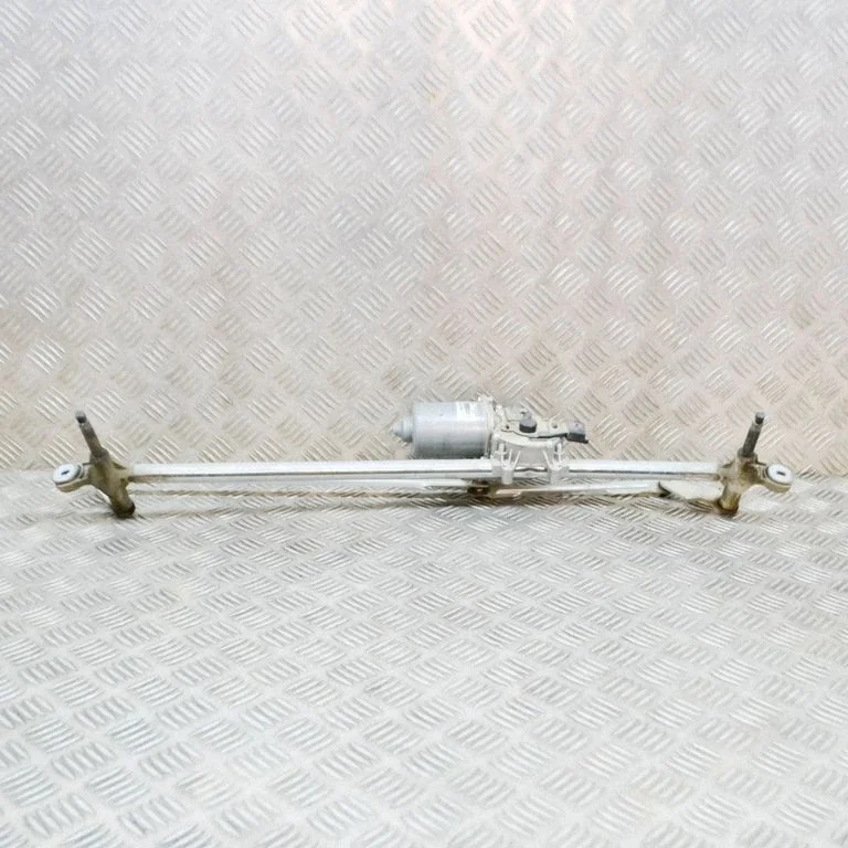 Mechanizm wycieraczek z silniczkiem 8200734788