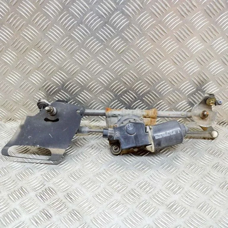 Kojameeste mehhanismi komplekt – Toyota Yaris Verso (1999-2005)