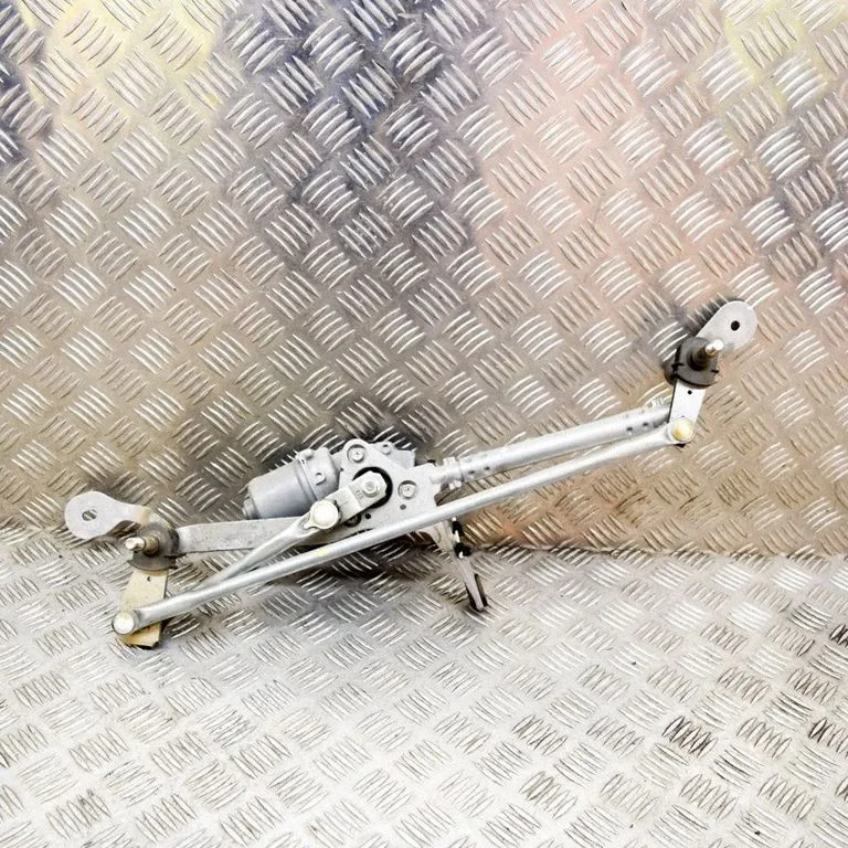 Front wiper linkage and motor – BMW X4 G02 (2018-)