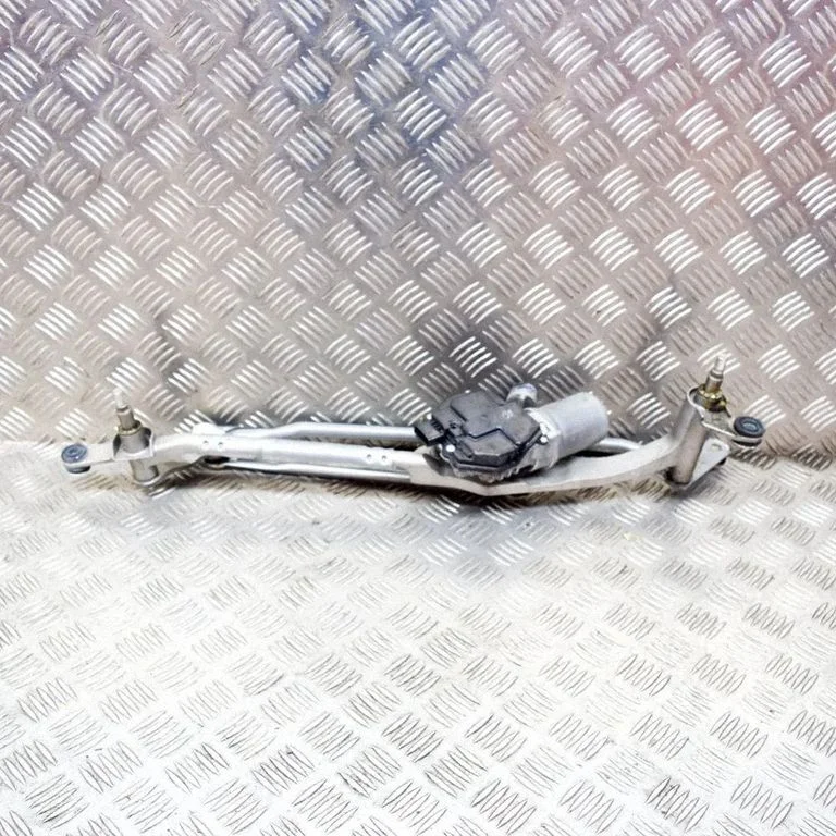 Front wiper linkage and motor JPLA17500BD