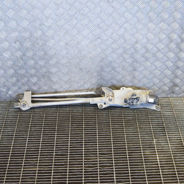 Kojameeste mehhanismi komplekt – Mitsubishi L200 (2006-2014)