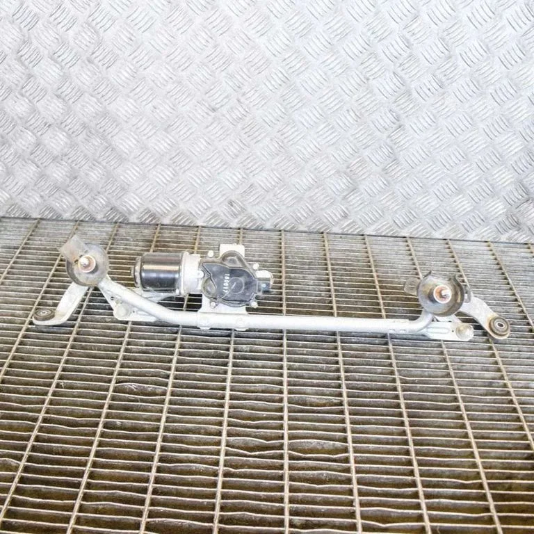 Kojameeste mehhanismi komplekt – Mitsubishi L200 (2015-)
