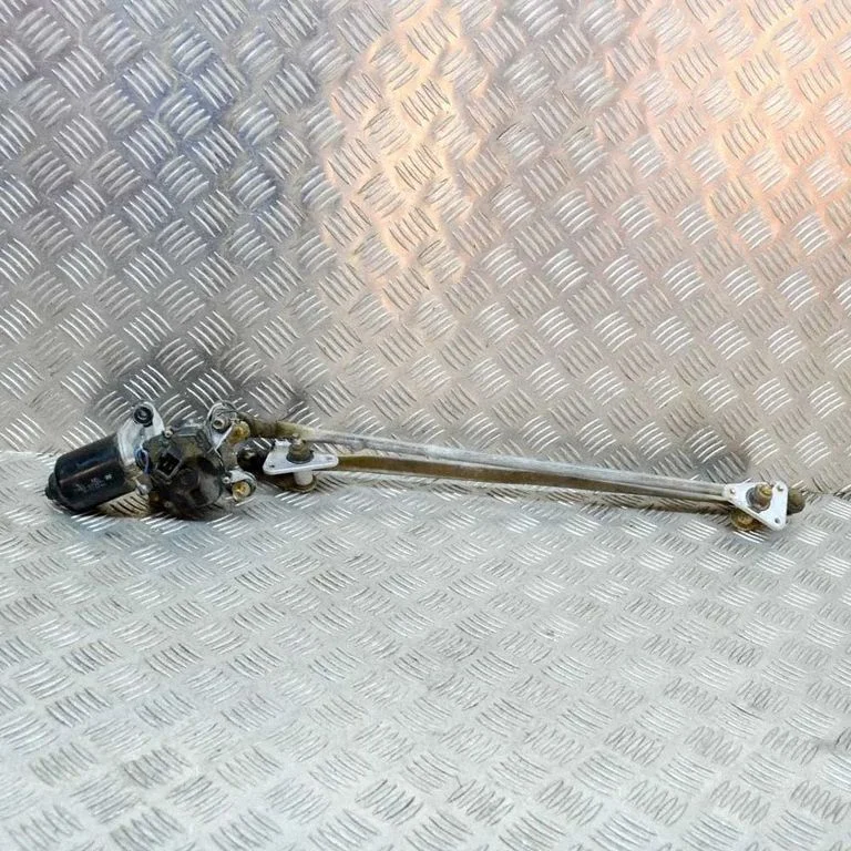 Front wiper linkage and motor MB622910