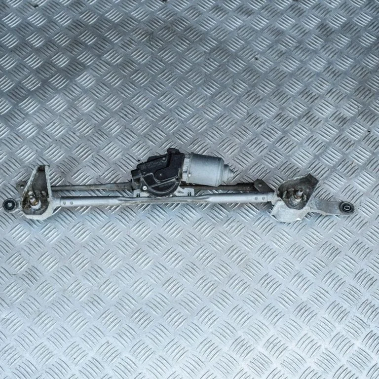 Mechanizm wycieraczek z silniczkiem 1593001841