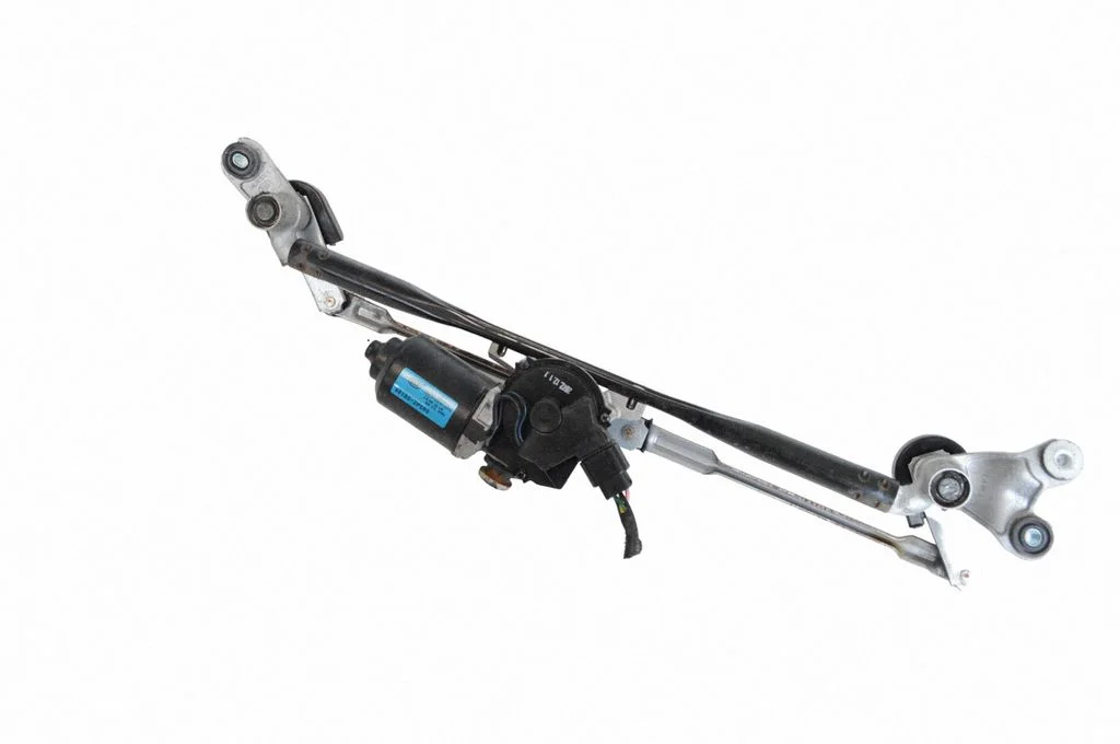 Front wiper linkage and motor 981002P590