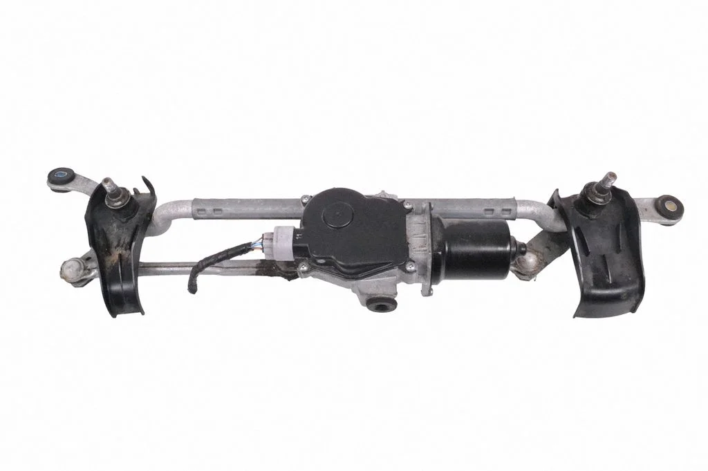Mechanizm wycieraczek z silniczkiem