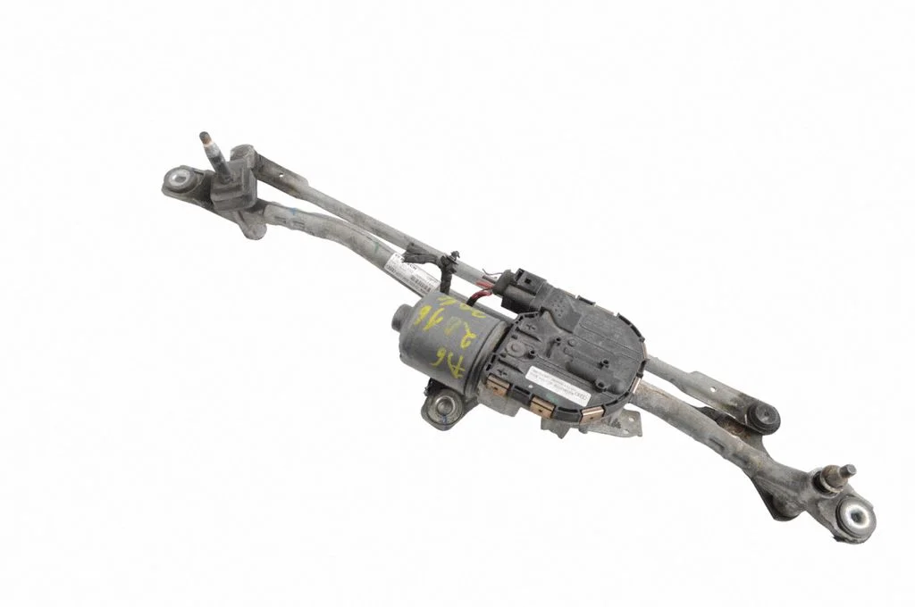 Front wiper linkage and motor – Audi A6 S6 C7 4G (2011-2018)